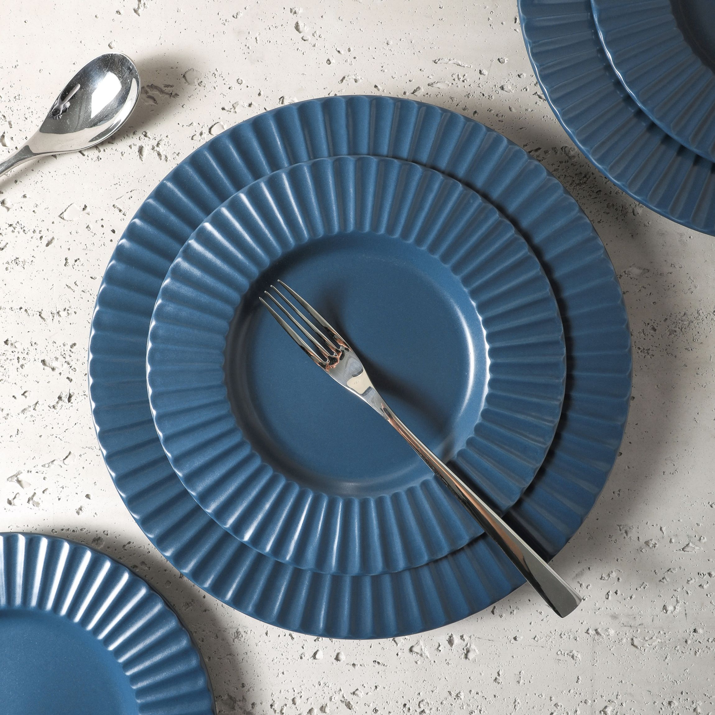 Lusso 32 pcs Dinnerware Set