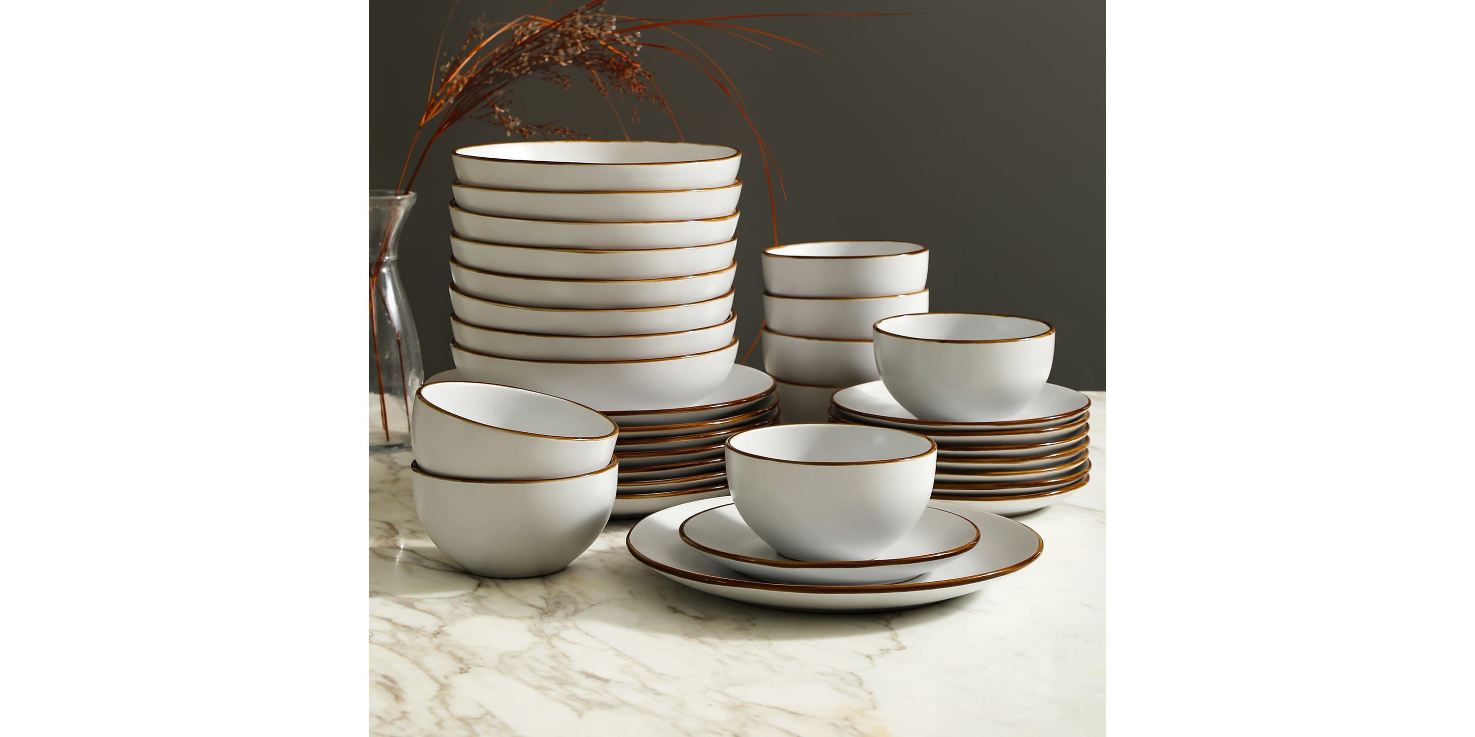 Brasa 32 pcs Dinnerware Set