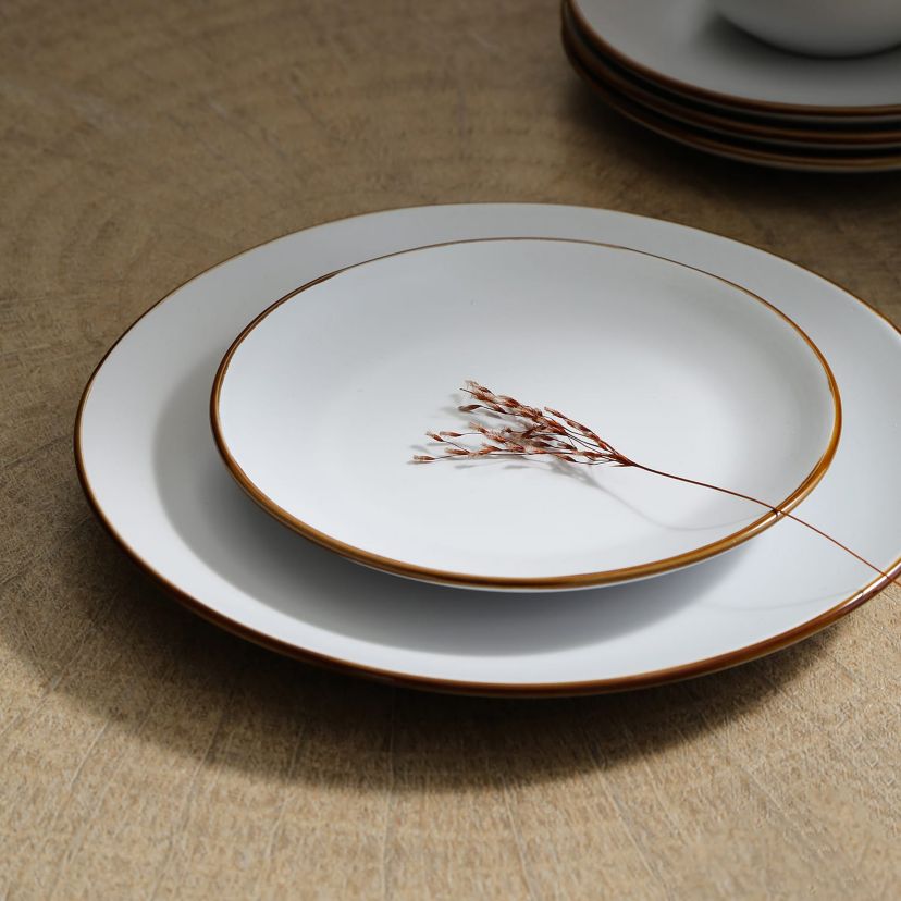 Brasa 32 pcs Dinnerware Set