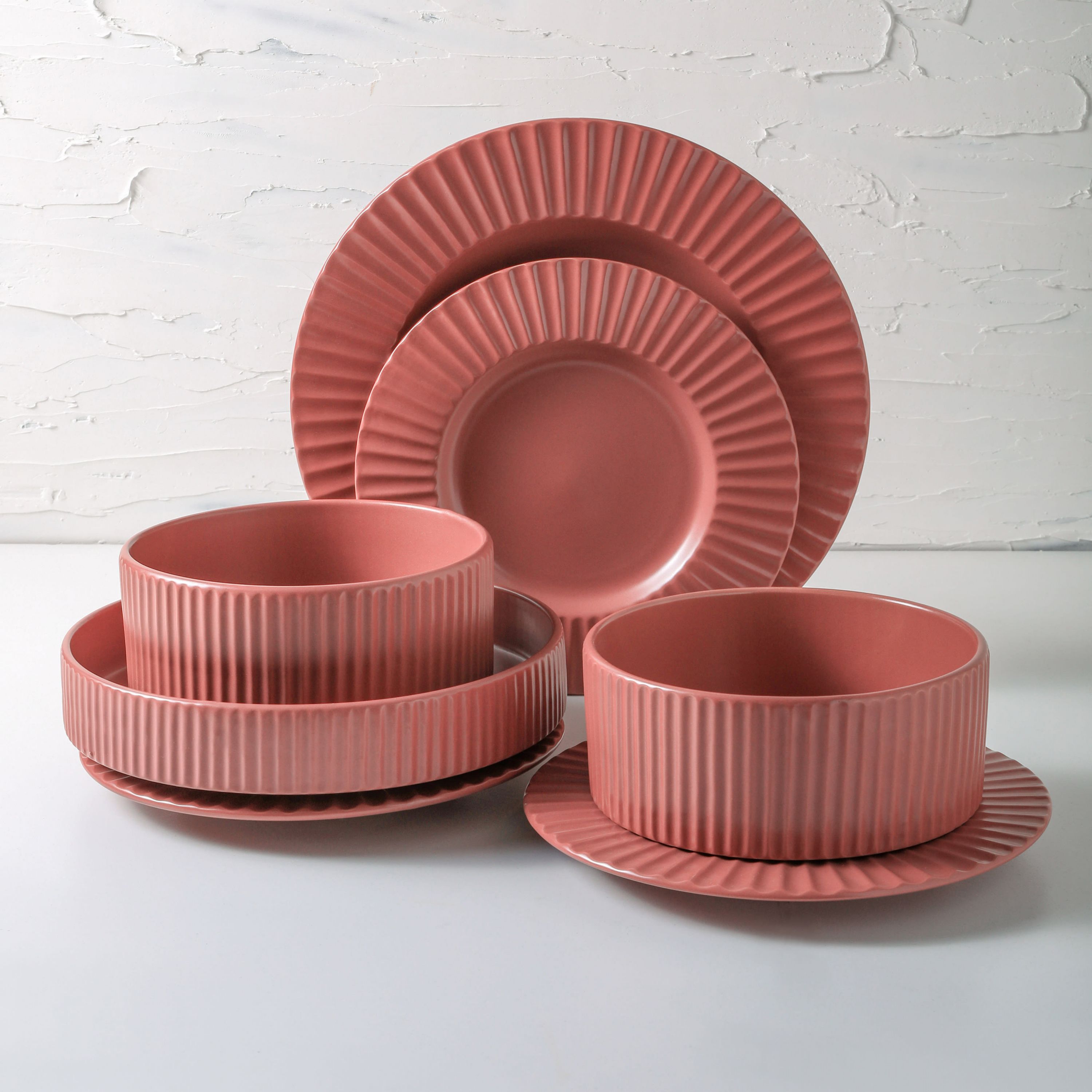 Lusso 16 pcs Dinnerware Set