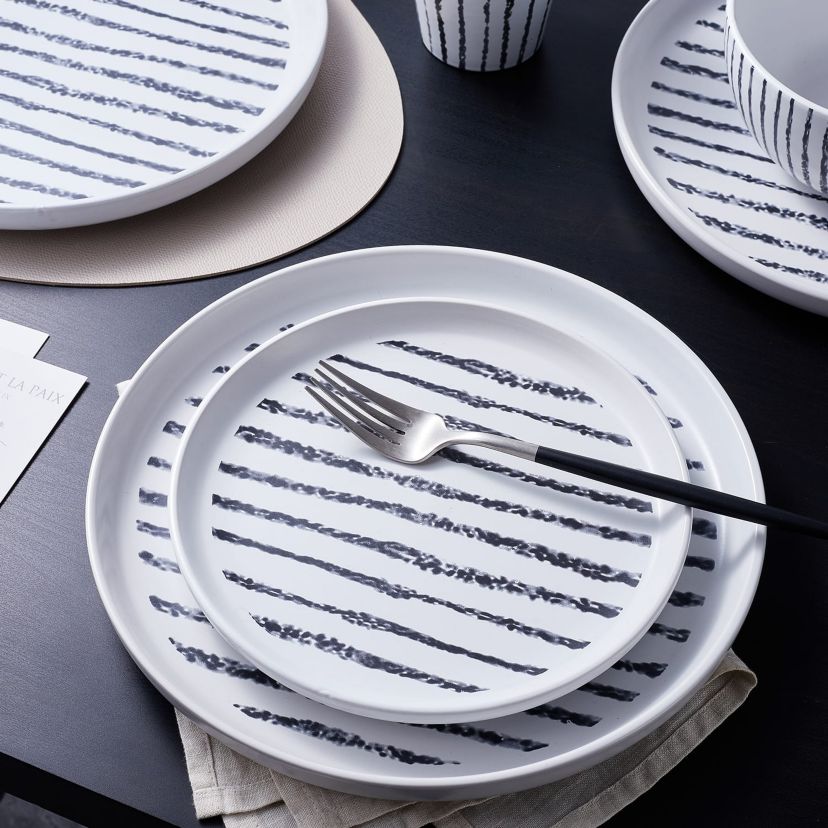Nova 16 pcs Dinnerware Set