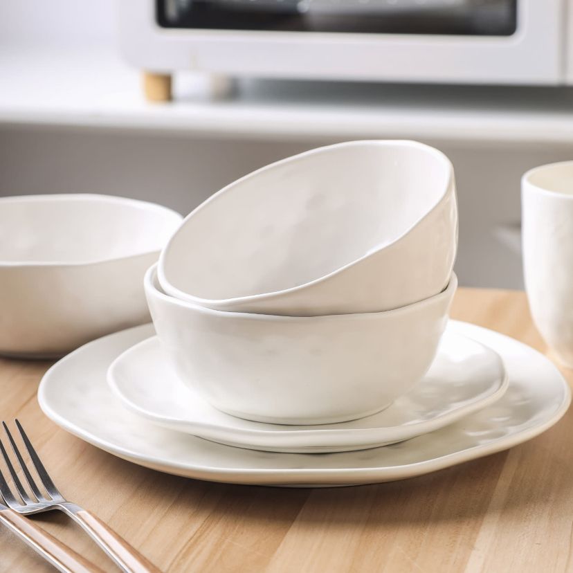 Ivy 24 pcs Dinnerware Set