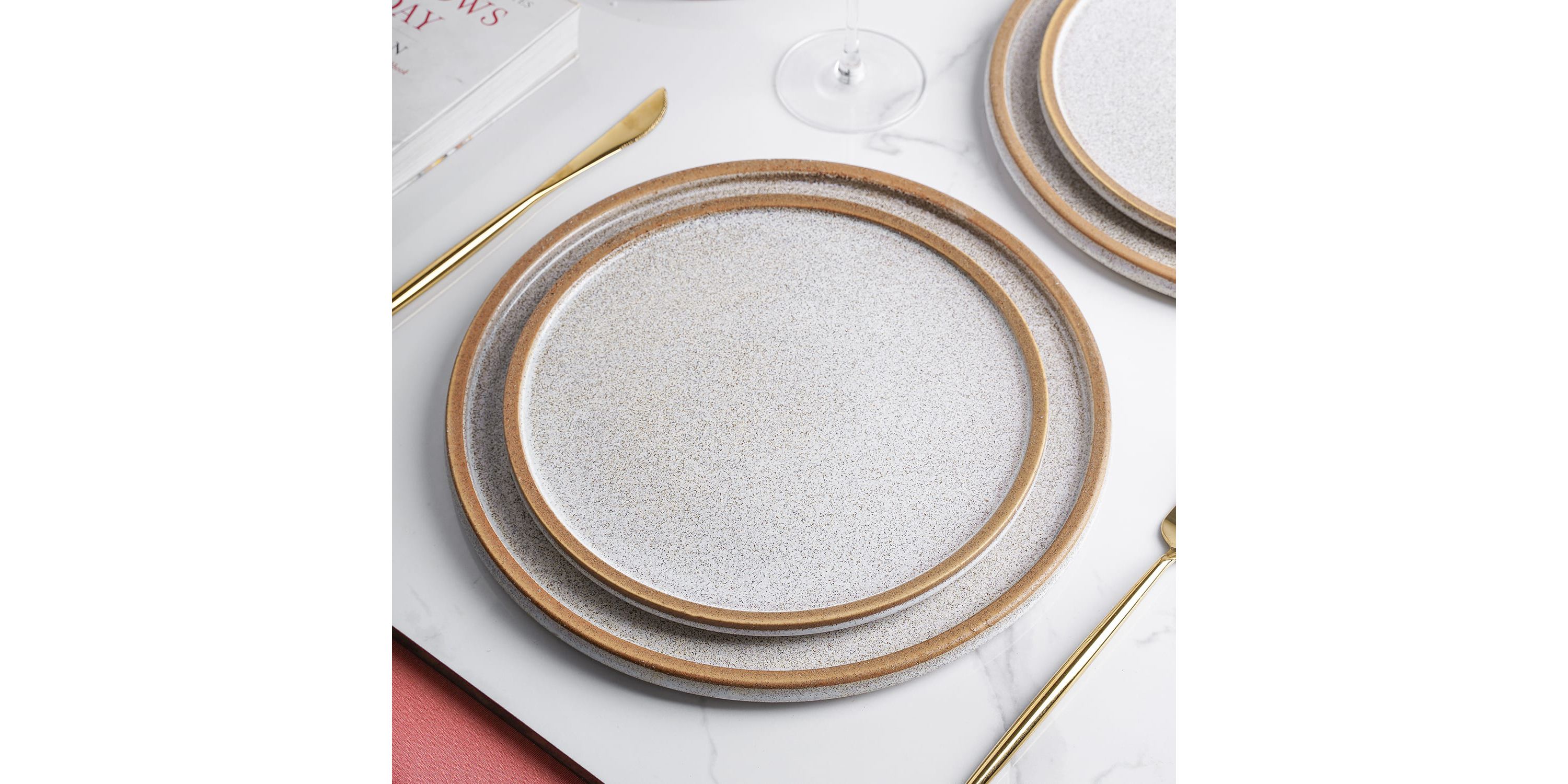 Vince 32 pcs Dinnerware Set
