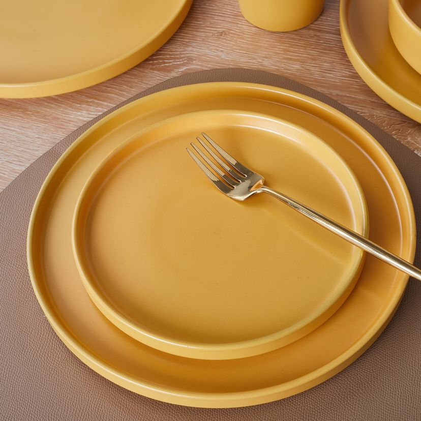 Cleo 32 pcs Dinnerware Set
