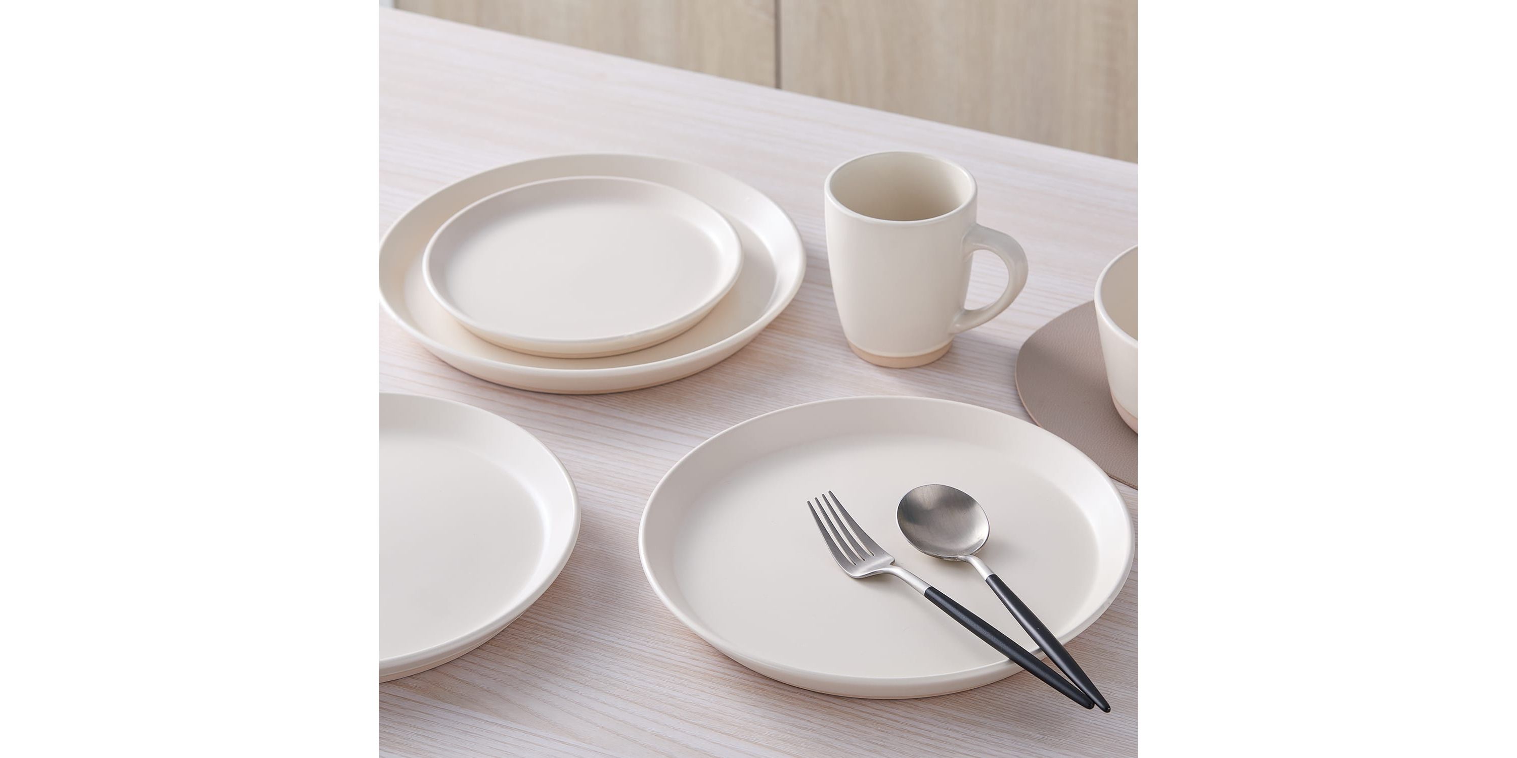Jules 16 pcs Dinnerware Set