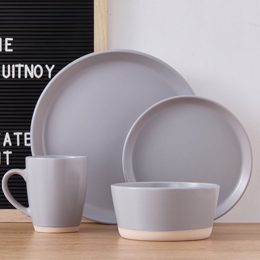 Jules 32 pcs Dinnerware Set