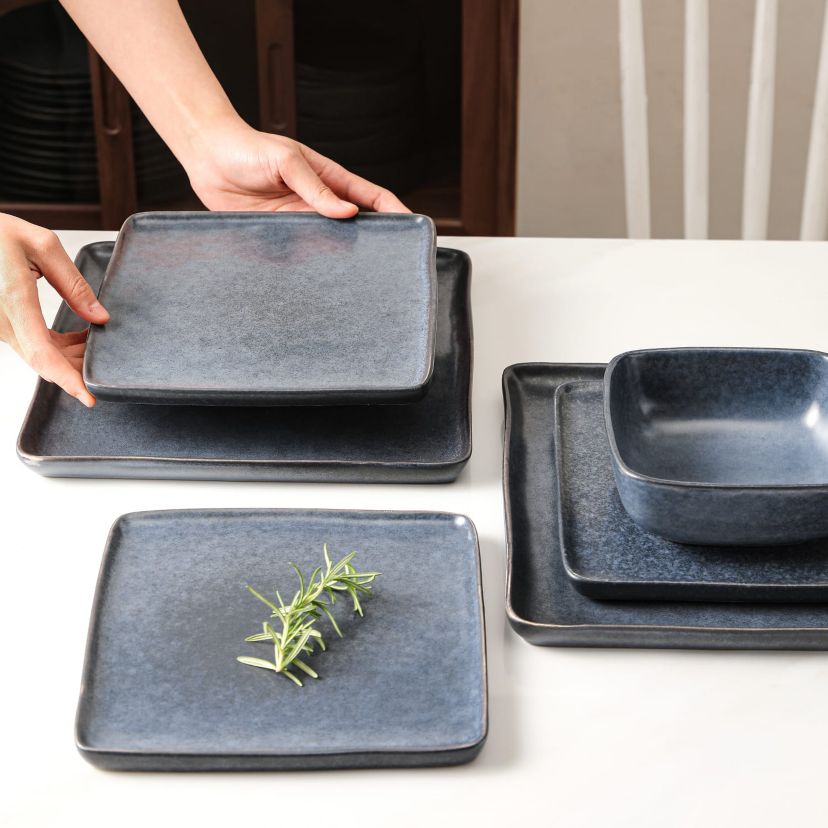 Jonny 12 pcs Dinnerware Set