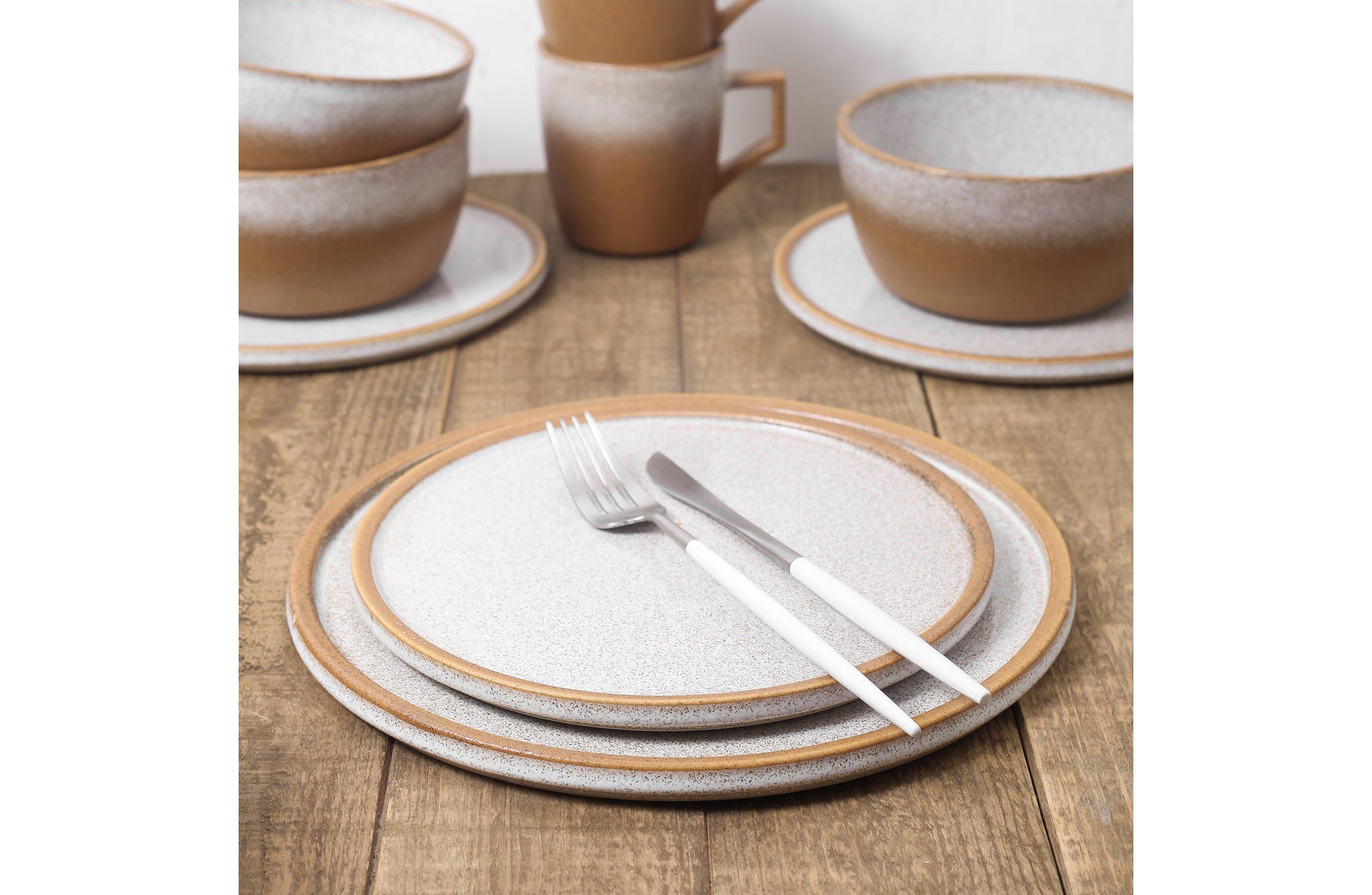 Vince 16 pcs Dinnerware Set