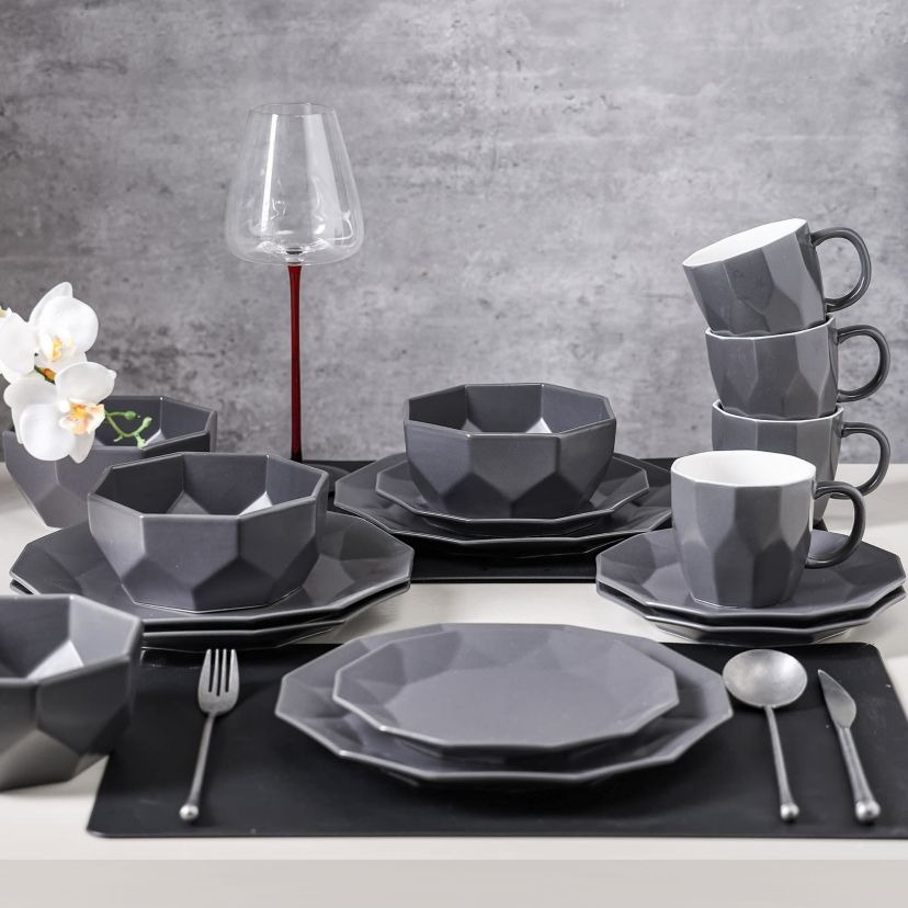 Jamie 32 pcs Dinnerware Set