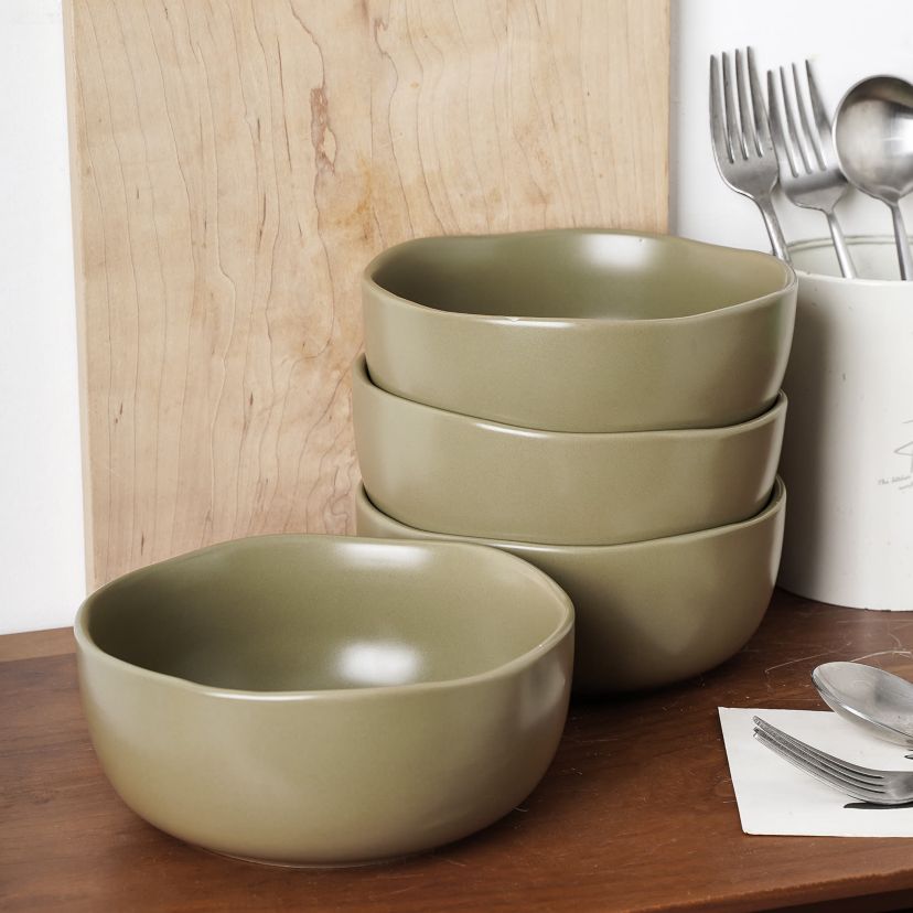 Tom 32 pcs Dinnerware Set