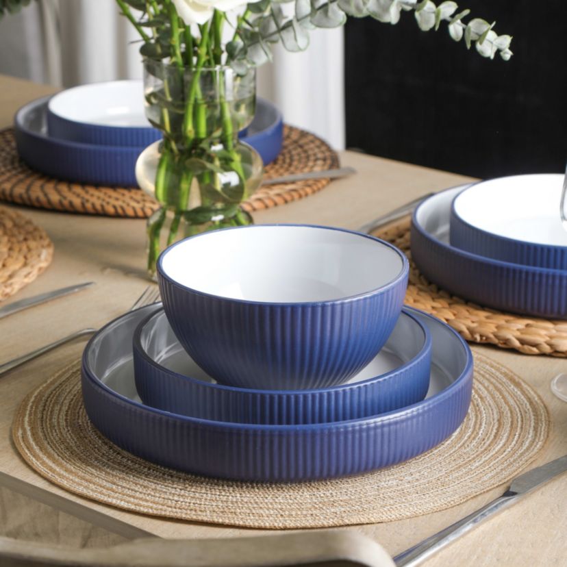 Larosso 24 pcs Dinnerware Set
