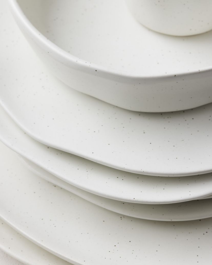 Hekonda 32 pcs Dinnerware Set