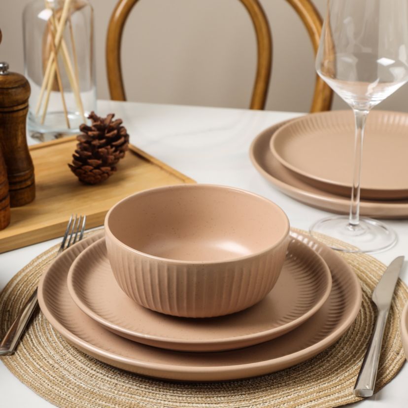 Logan 16 pcs Dinnerware Set