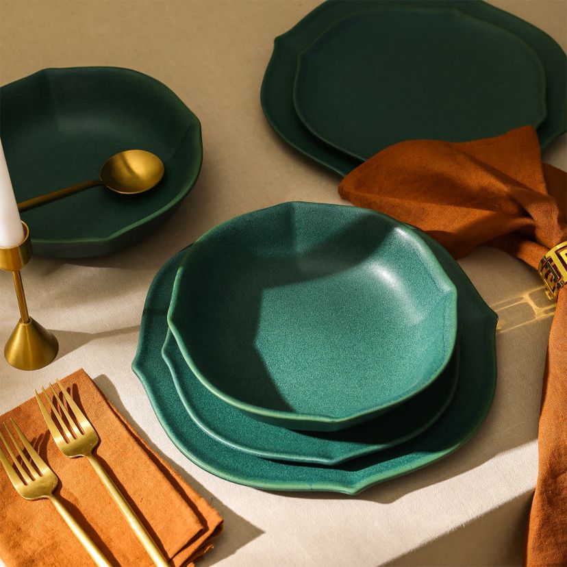 Baskerville 24 pcs Dinnerware Set