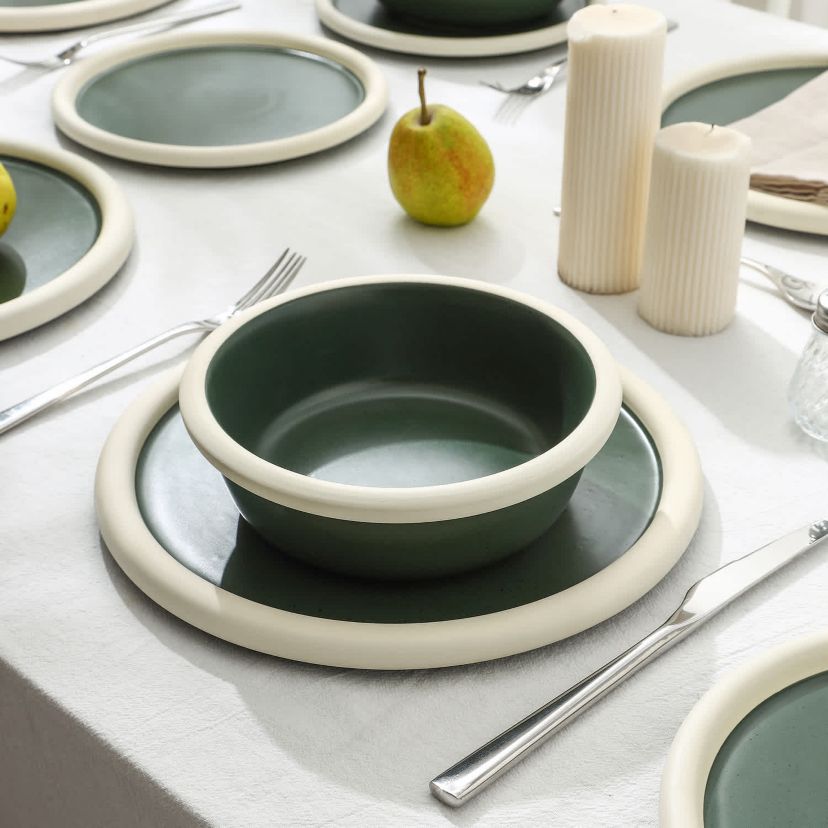 Capri 24 pcs Dinnerware Set
