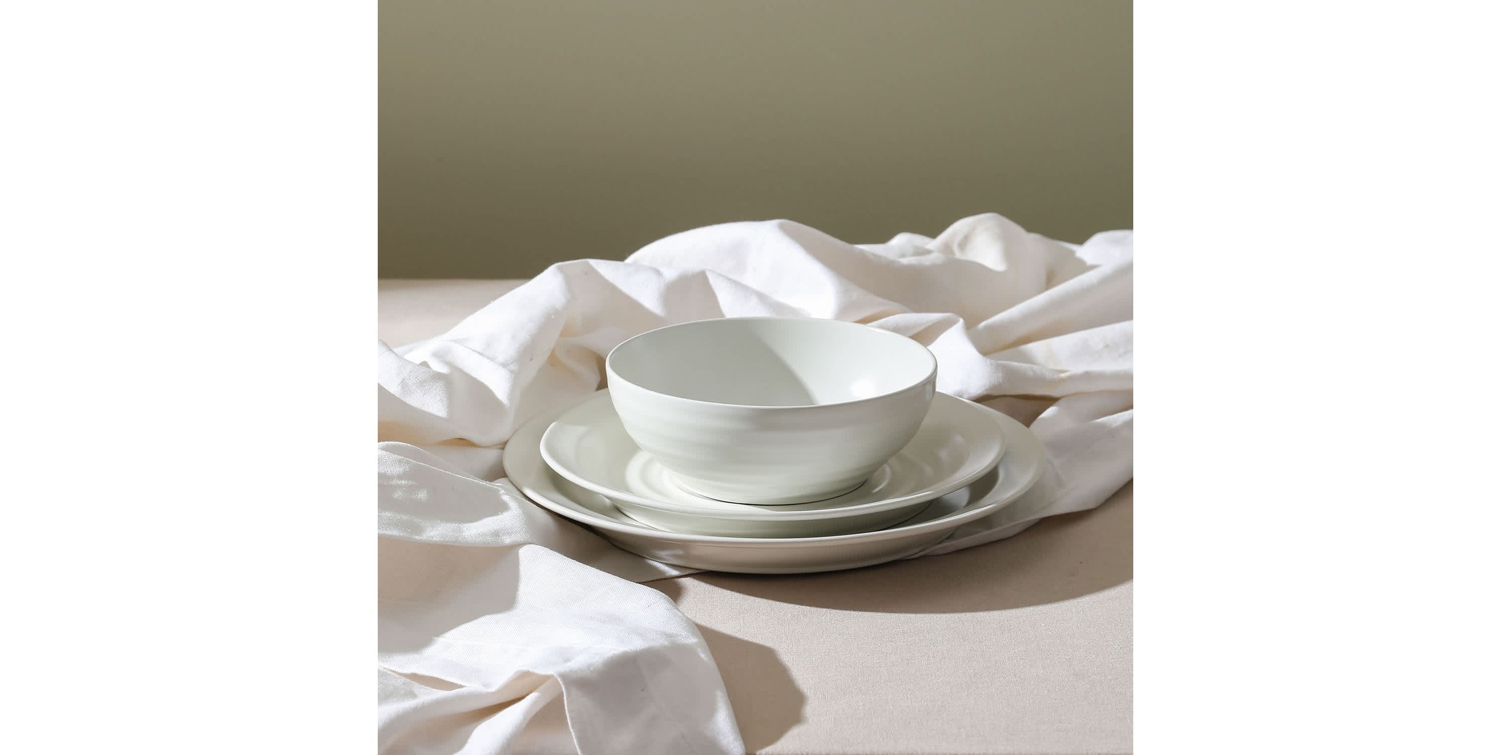 Orbit 4 pcs Salad Plate Set