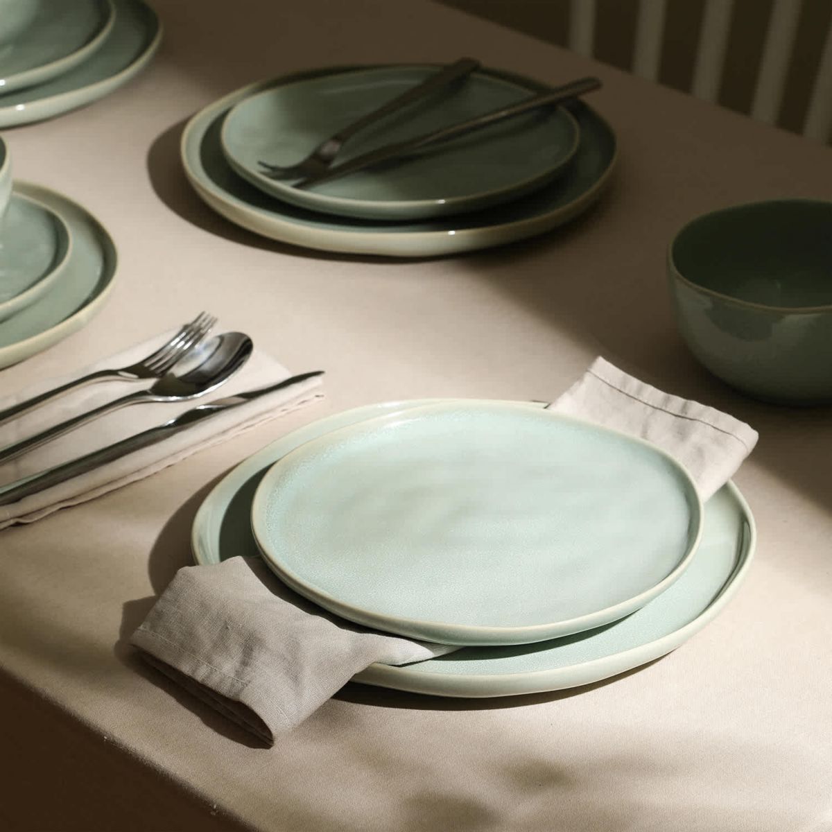 Mirella 12 pcs Dinnerware Set
