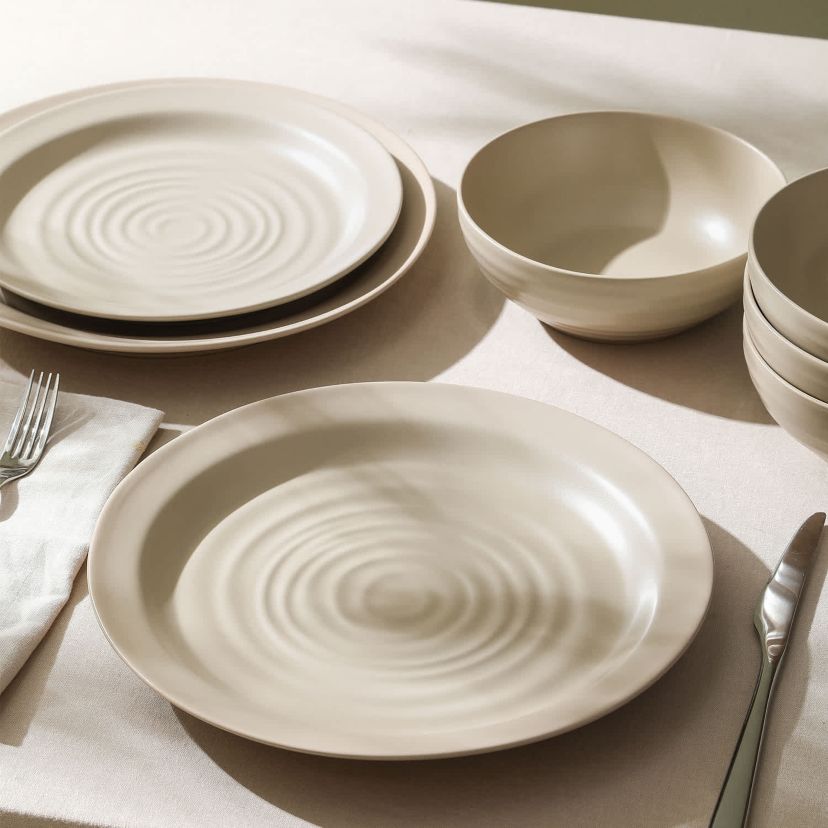 Orbit 4 pcs Dinner Plate Set