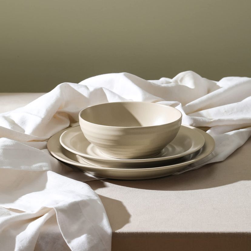 Orbit 4 pcs Dinner Plate Set