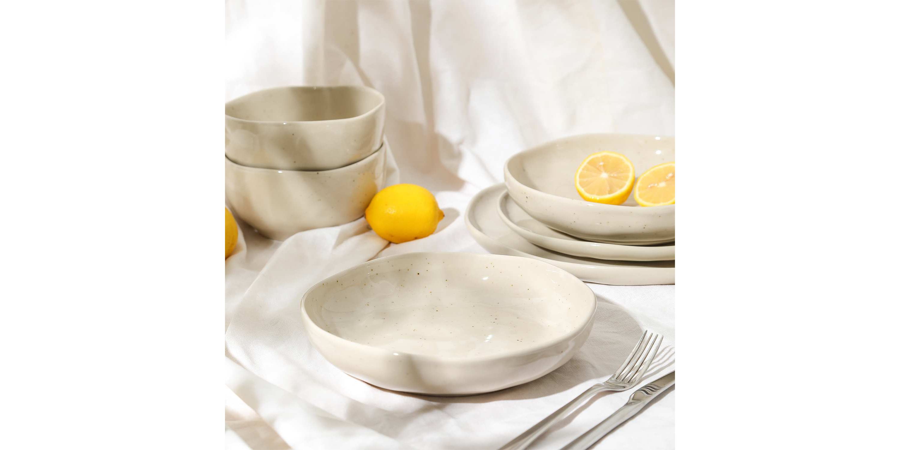 Mirella 4 pcs Pasta Bowl Set