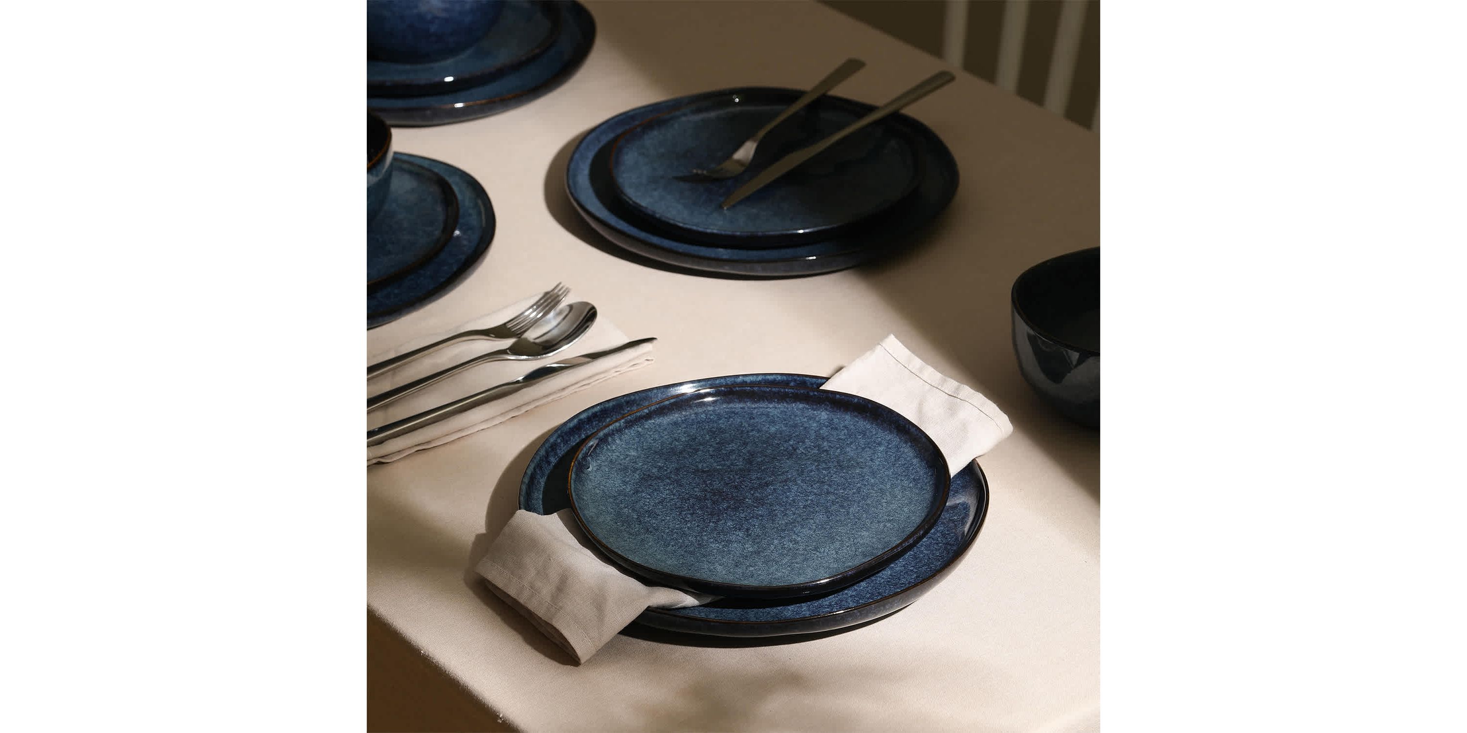 Mirella 4 pcs Dinner Plate Set