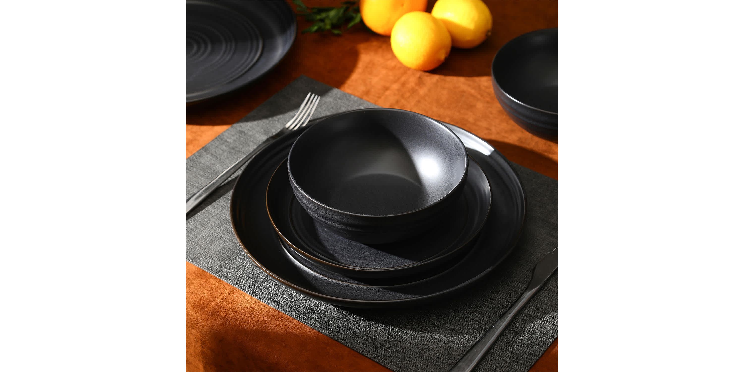 Elio 24 pcs Dinnerware Set