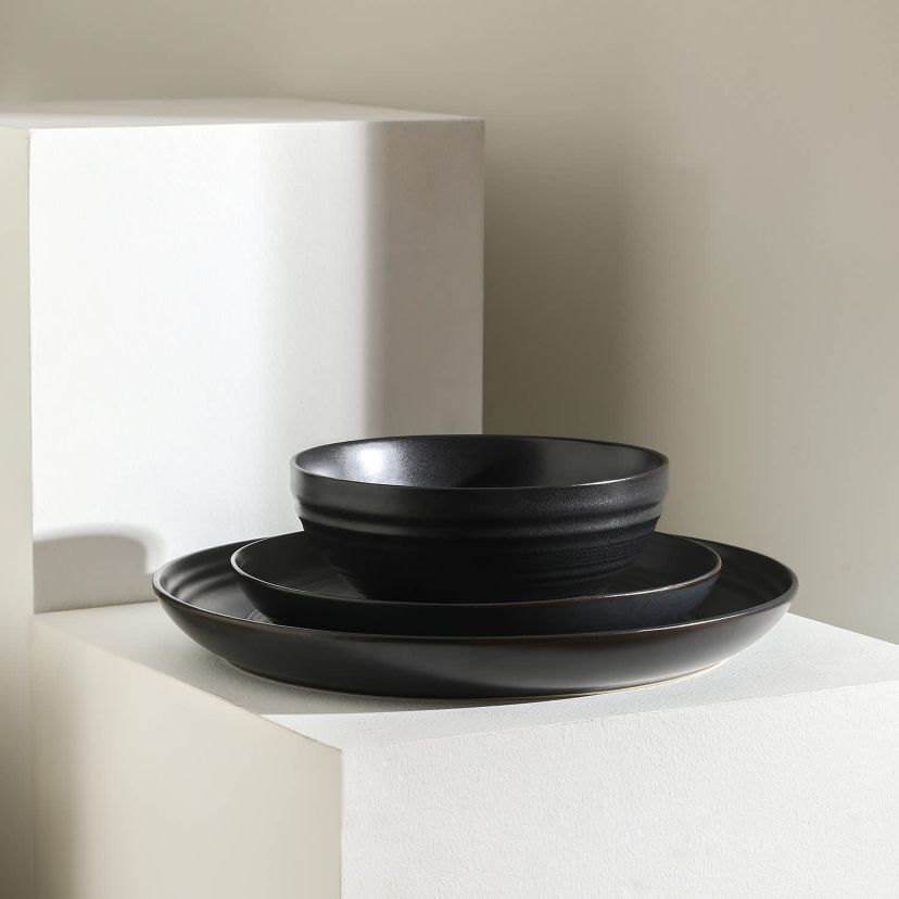 Elio 24 pcs Dinnerware Set