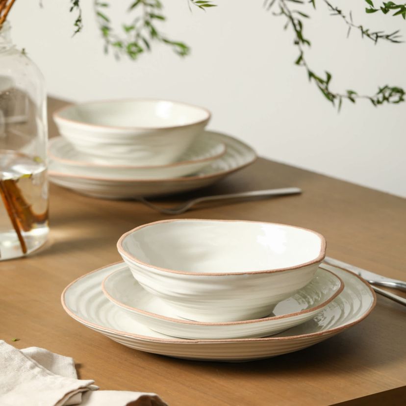 Lagoon 24 pcs Dinnerware Set
