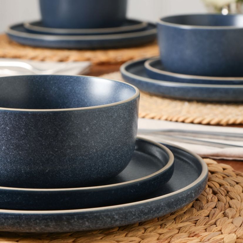 Amber 12 pcs Dinnerware Set