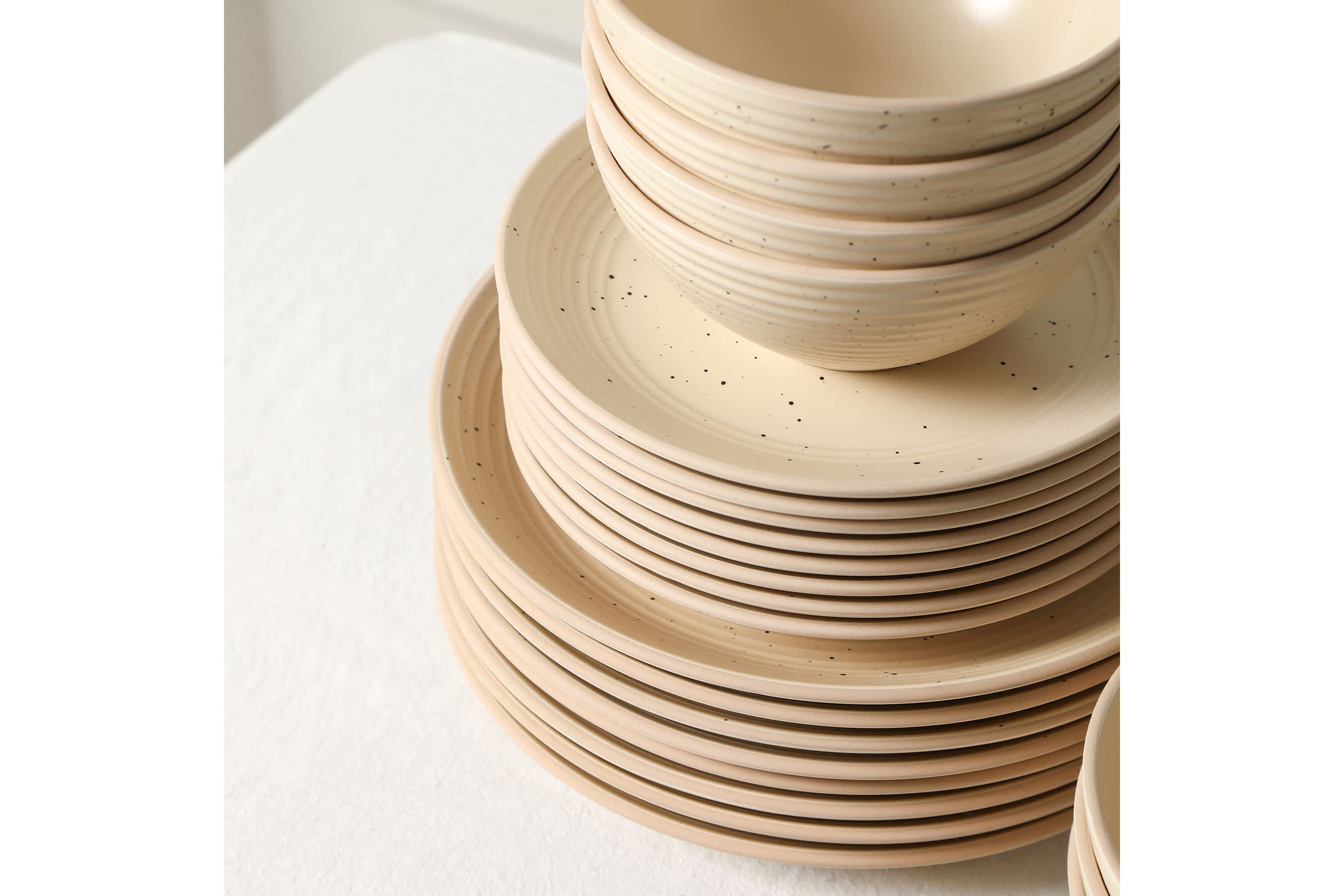 Lauren 32 pcs Dinnerware Set