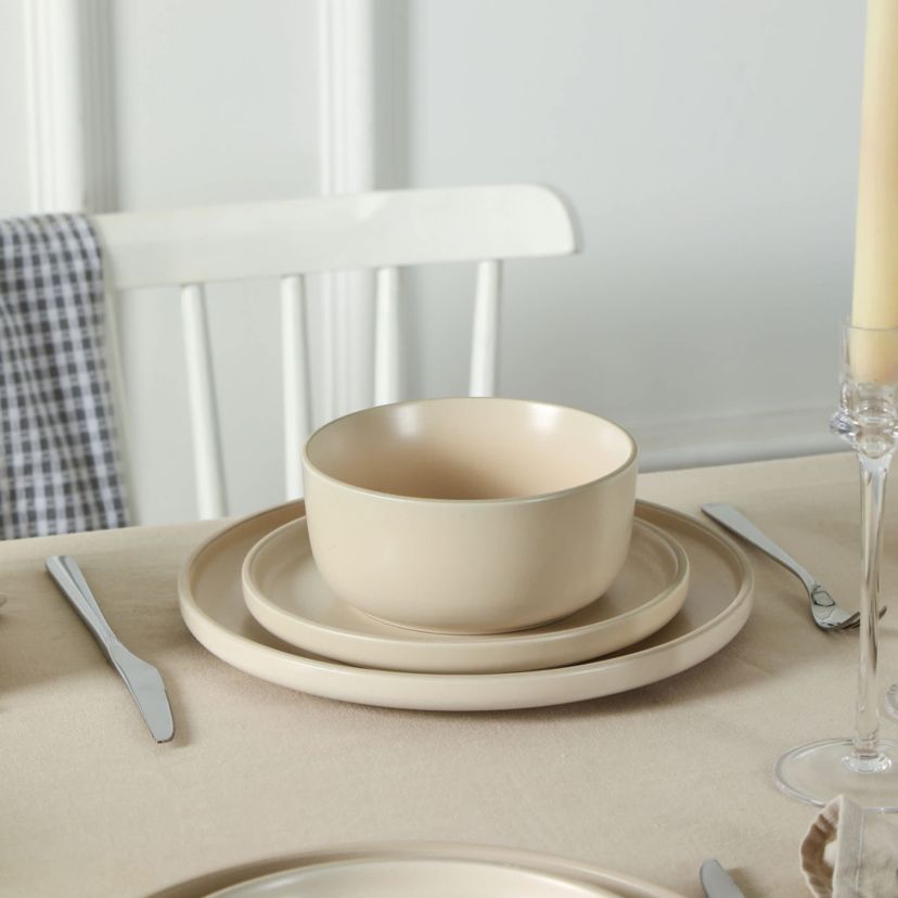 Akoya 12 pcs Dinnerware Set