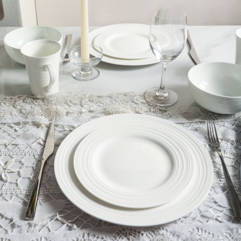 Eleanor 16 pcs Dinnerware Set