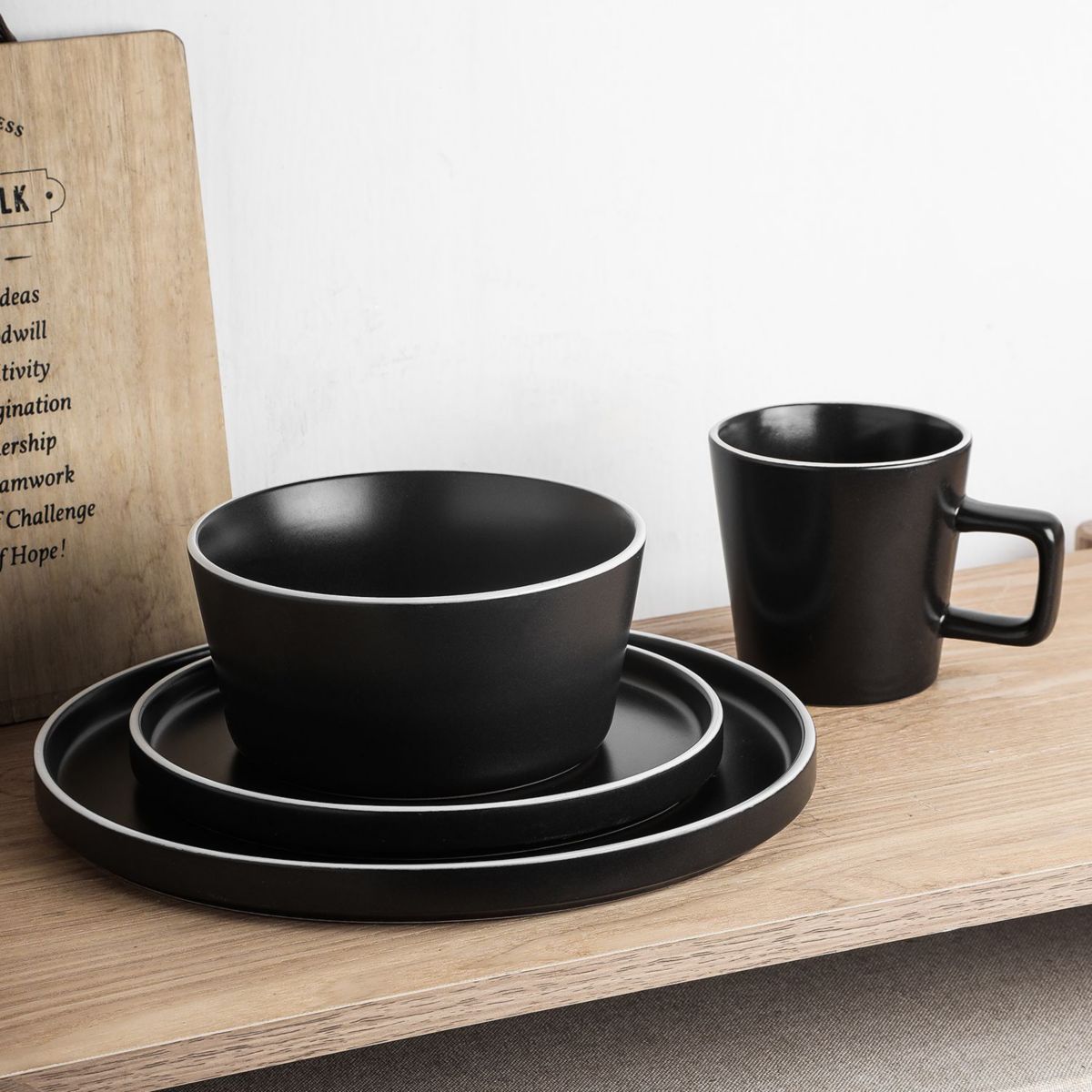 Allison Stoneware Dinnerware Set
