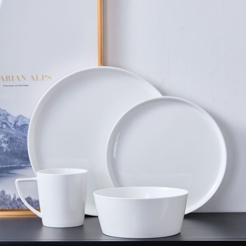 Madeline 32 pcs Dinnerware Set