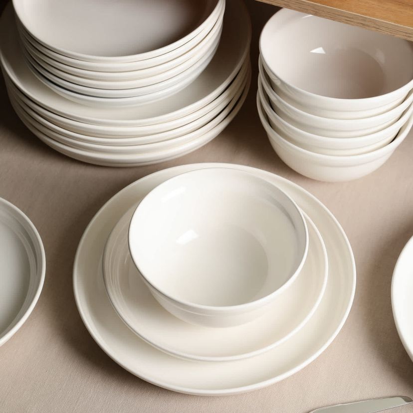 Virtuo 4 pcs Salad Plate Set