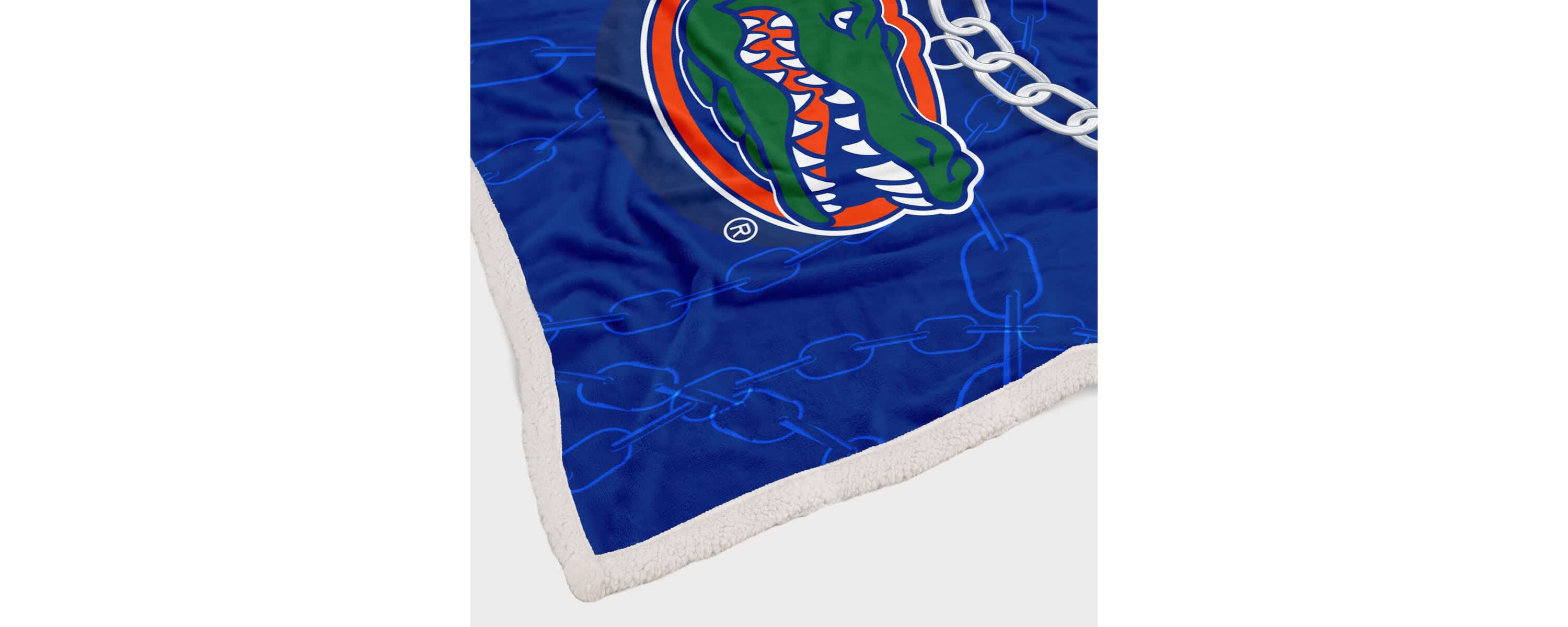 NCAA Florida Gators 60 x 80 Fan Chain Flannel Sherpa Blanket
