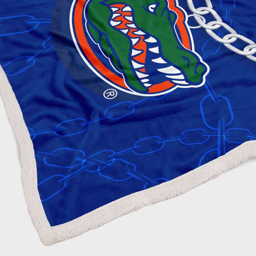 NCAA Florida Gators 60 x 80 Fan Chain Flannel Sherpa Blanket