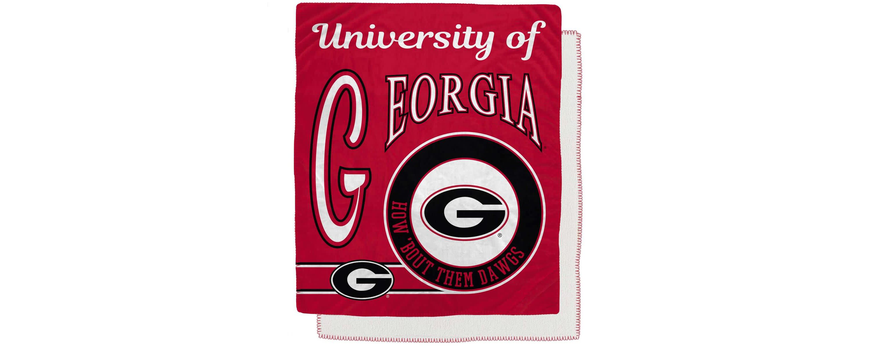 NCAA Georgia Bulldogs 50" x 60" Retro Emblem Flannel Fleece Sherpa Blanket