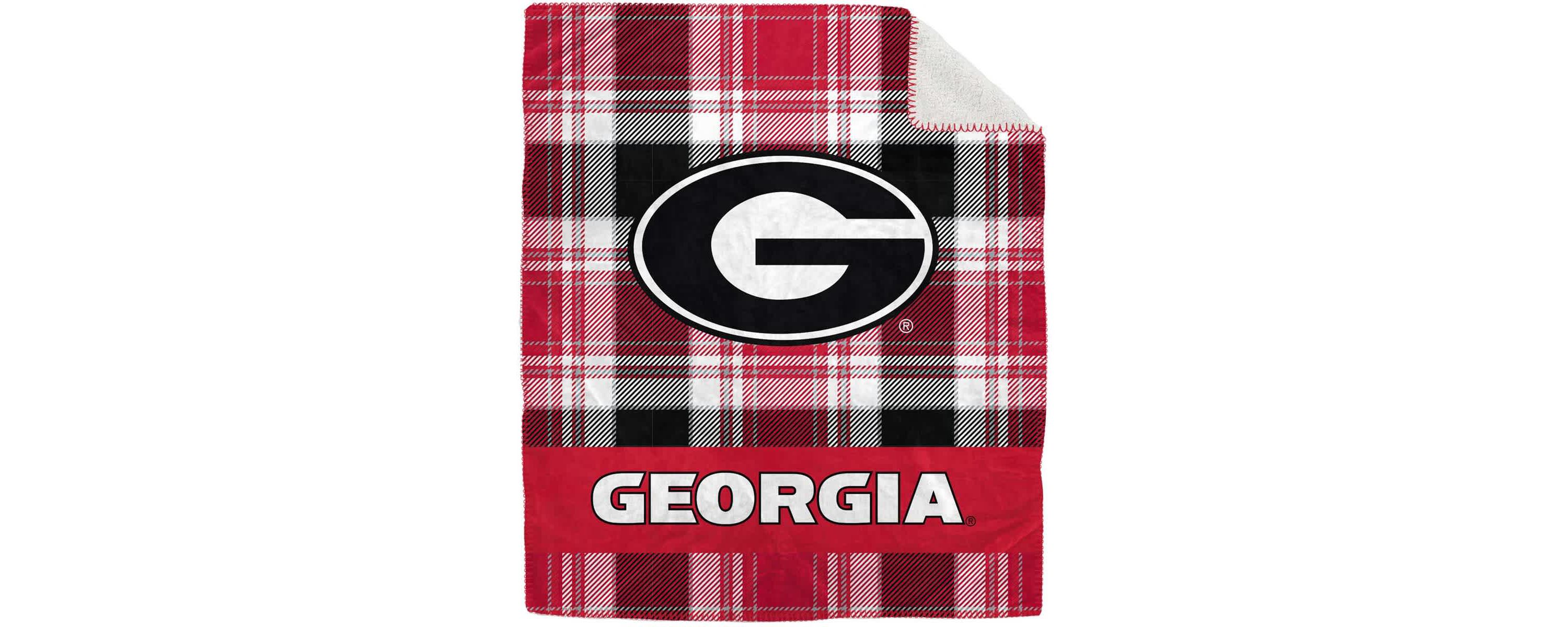NCAA Georgia Bulldogs 50" x 60" Plaid Flannel Sherpa Plush Blanket
