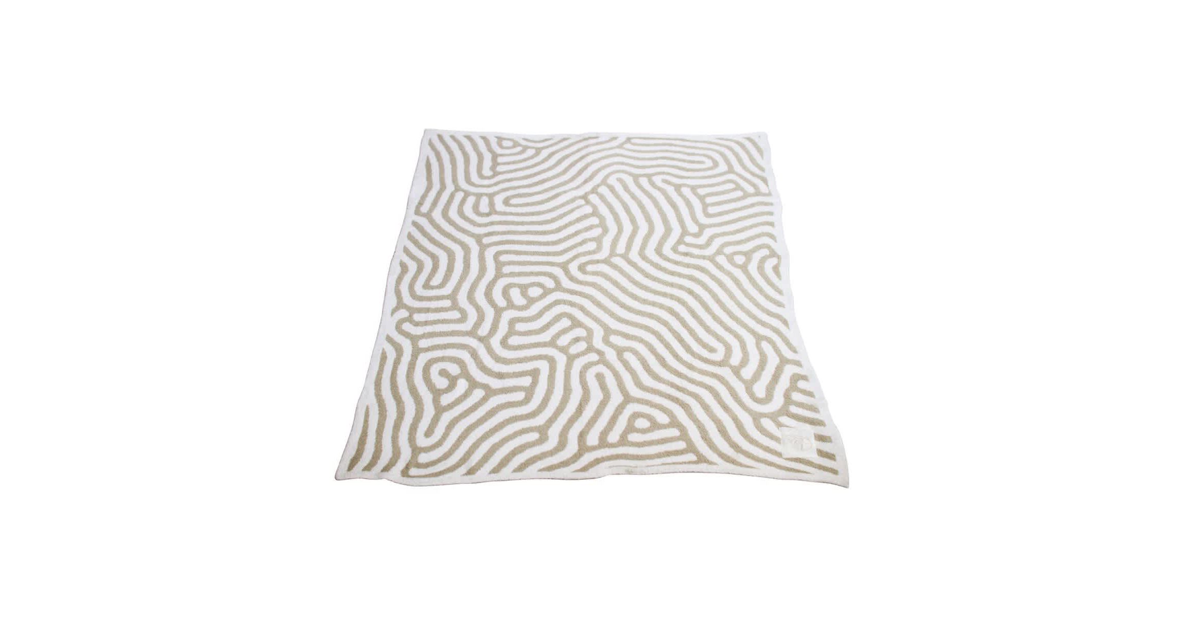 MLB Cleveland Guardians 50" x 60" Luxe Dreams Throw Blanket