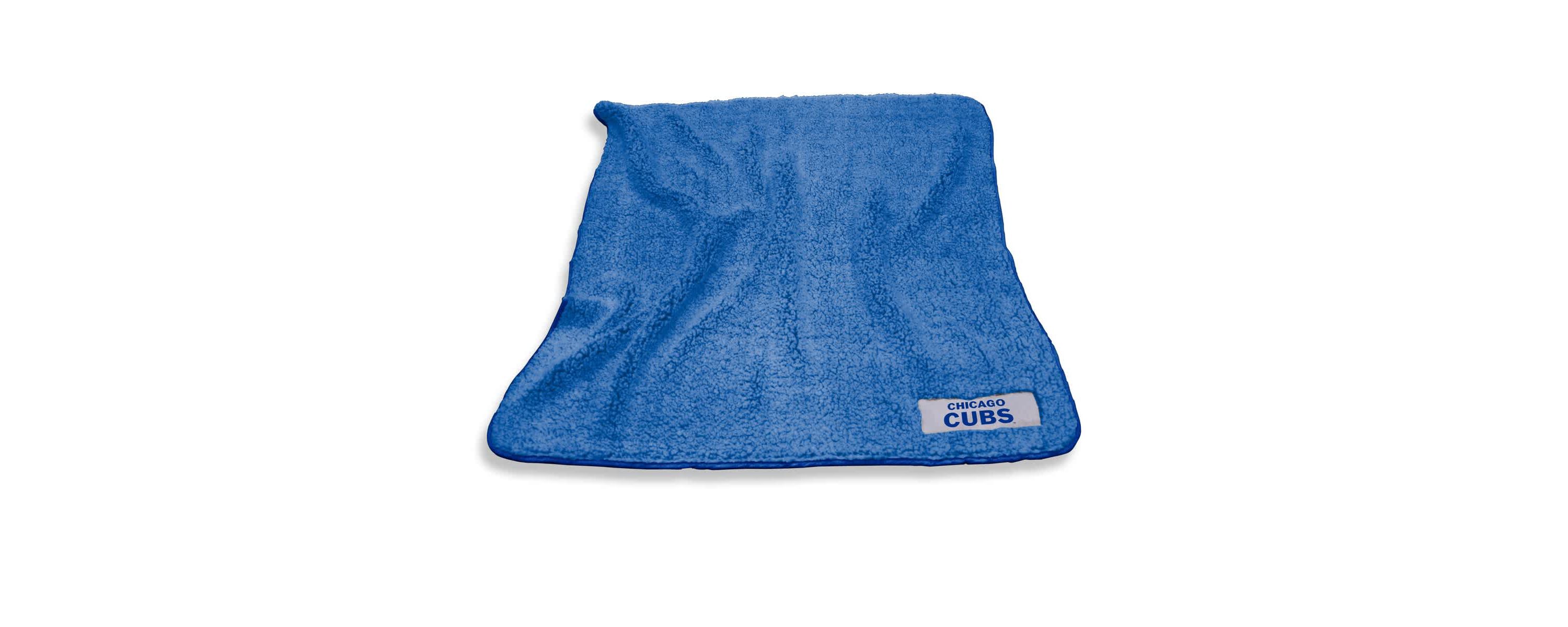MLB Chicago Cubs 50 x 60 Frosty Fleece Blanket
