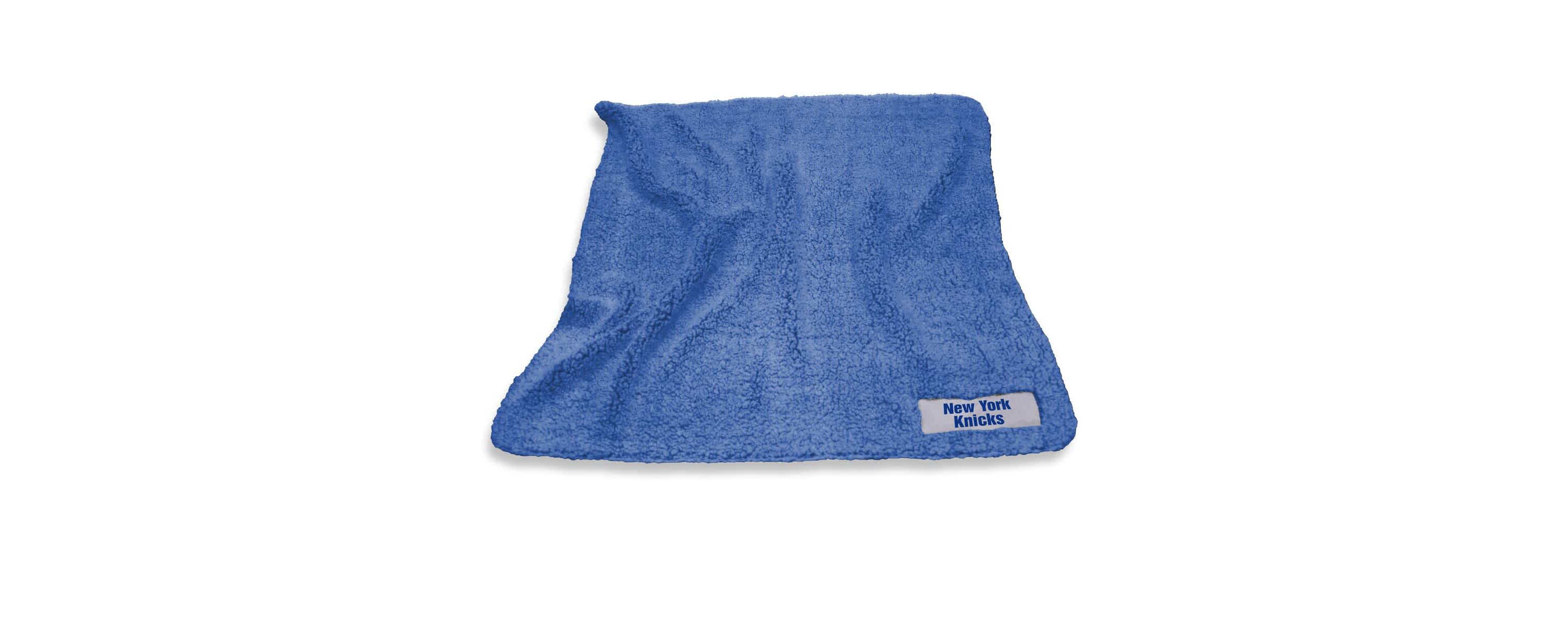 NBA New York Knicks 60 x 50 Frosty Fleece Blanket