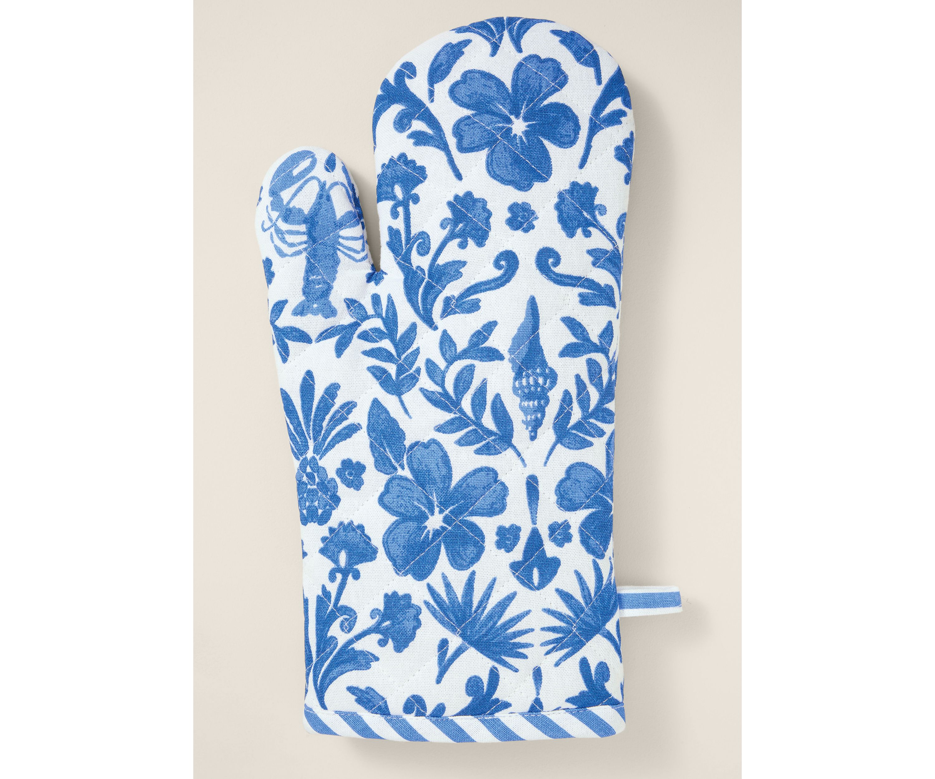 Sewing Down South x Crown & Ivy™ Isle of Palms Oven Mitt