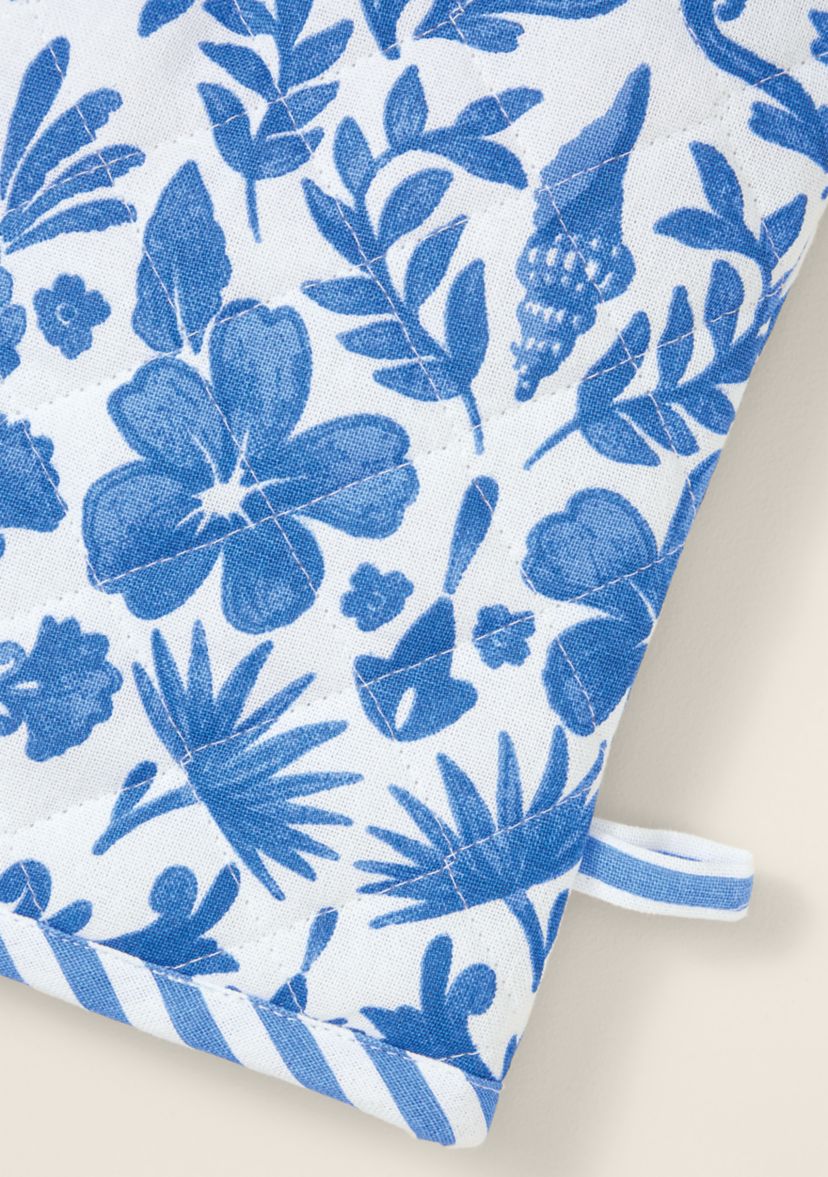 Sewing Down South x Crown & Ivy™ Isle of Palms Oven Mitt