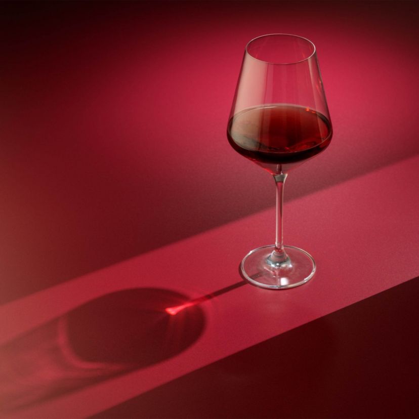 Layla Red Wine Glasses (Set of 4)