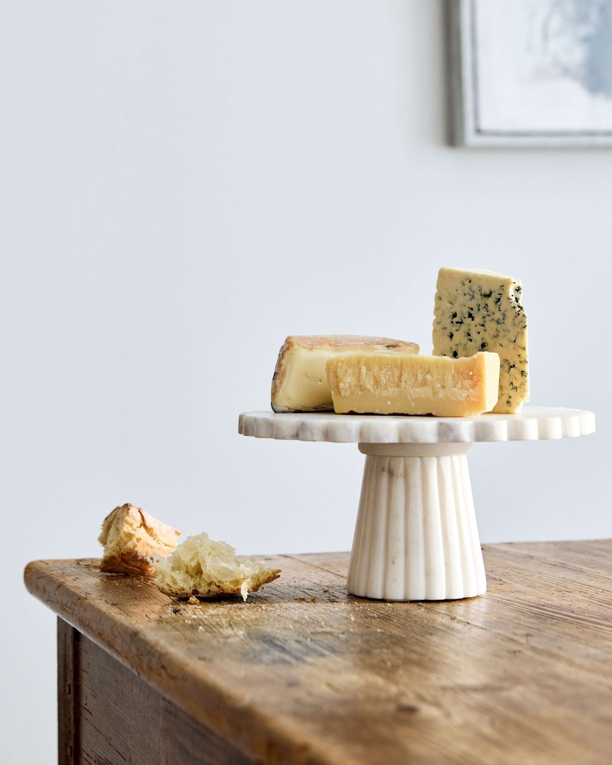 Verona Collection Marble Cake Stand