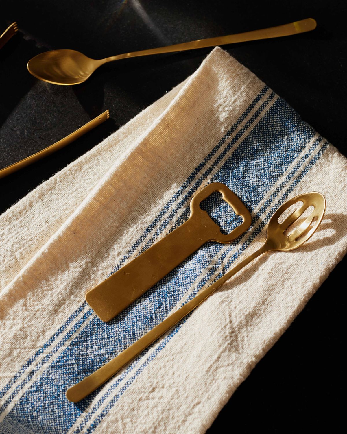 Canvas Classic 4-Piece Bartool Set