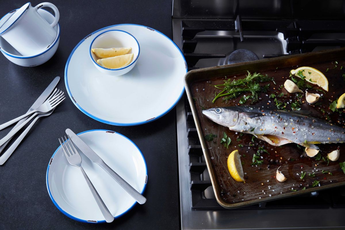 Tinware Collection 4-Piece Place Setting, Service for 1