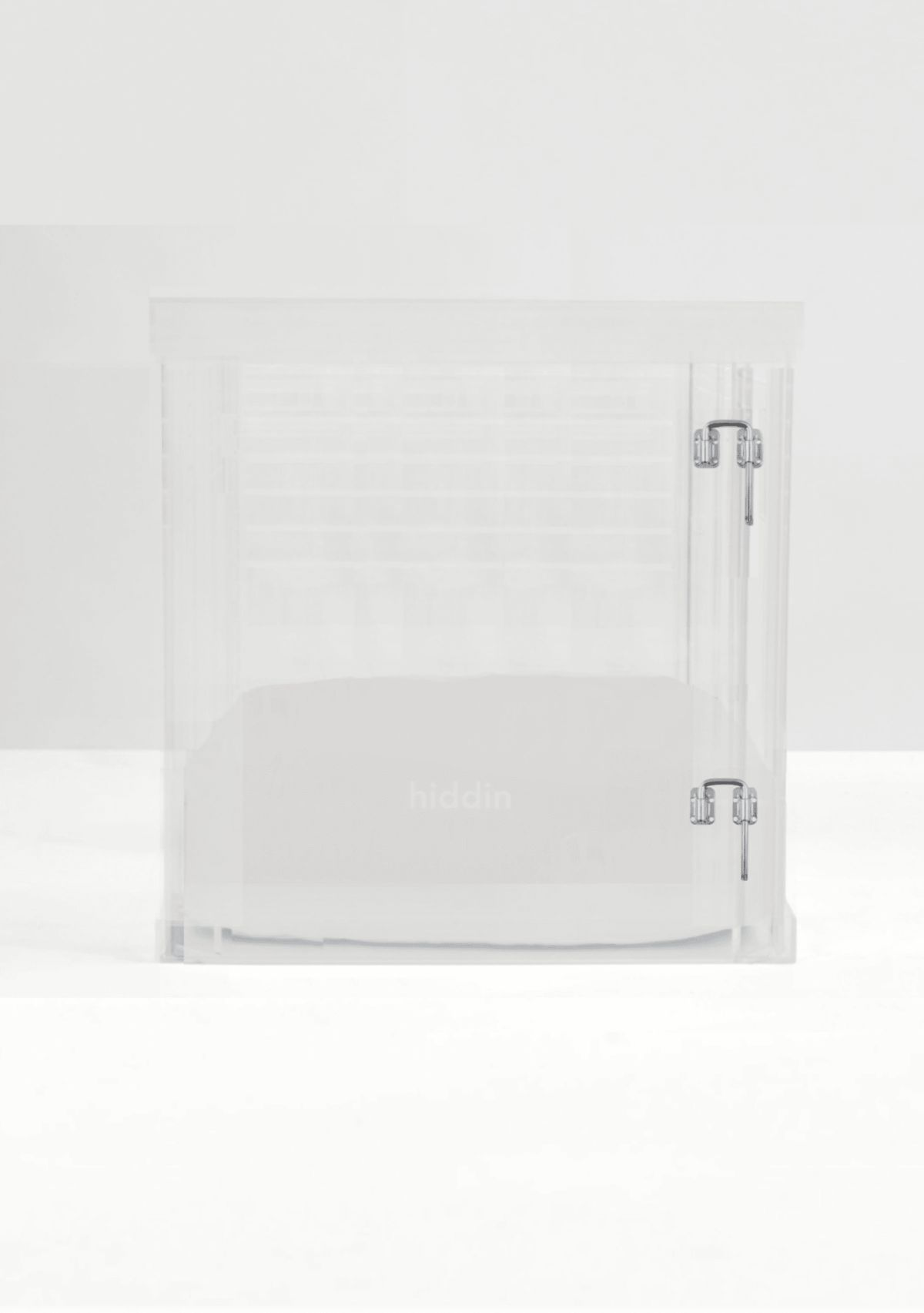 Large Clear View Pet Crate with Silver Latch