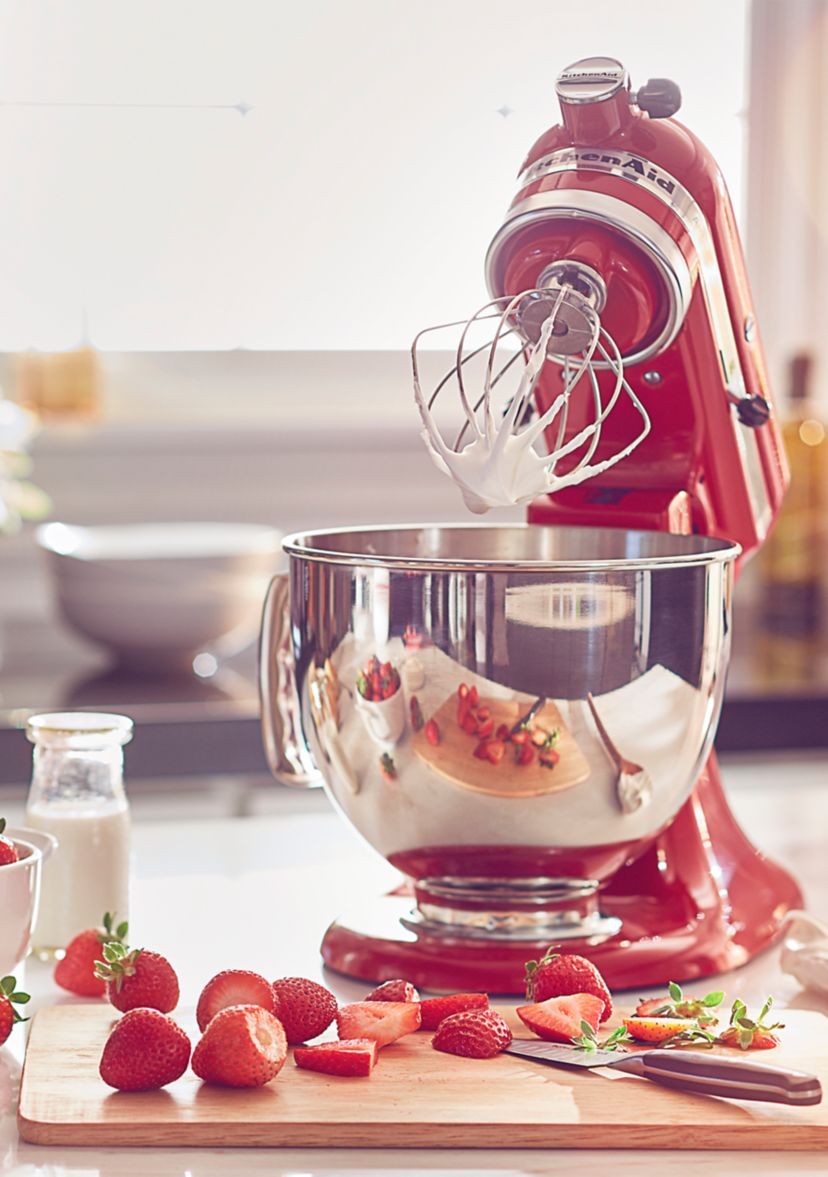 5 Quart Artisan® Series Tilt Head Stand Mixer with Flex Edge Beater